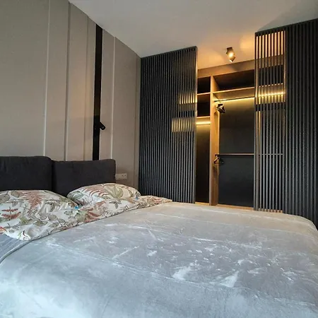 公寓 Luxurious Vanilla Apartment, Self Check-in 24h, Free Parking, Air-conditioning