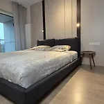 Luxurious Vanilla Apartment, Self Check-in 24h, Free Parking, Air-conditioning *