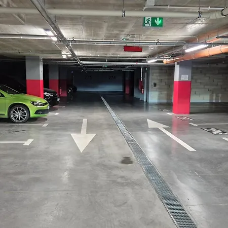 Luxurious Vanilla Apartment, Self Check-in 24h, Free Parking, Air-conditioning דירה