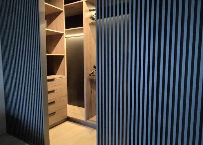 Luxurious Vanilla Apartment, Self Check-in 24h, Free Parking, Air-conditioning דירה *